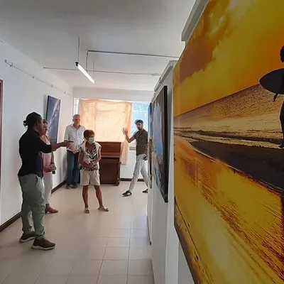 Some explanations by Kurt Francois about the photos on display