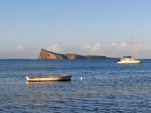 Coin de Mire island seen from the northern shore