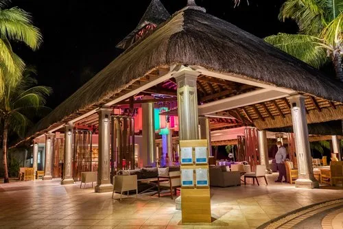 Hotel Nightlife place with bar in Mauritius