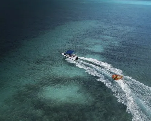Aerial view of tube ride in Mont Choisy lagoon
