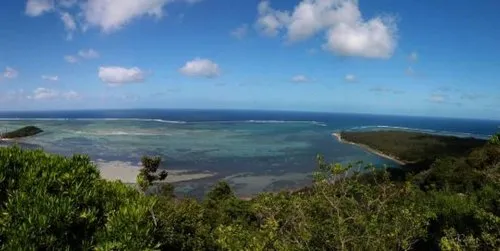 Panoramic view of top of Le Morne Brabant