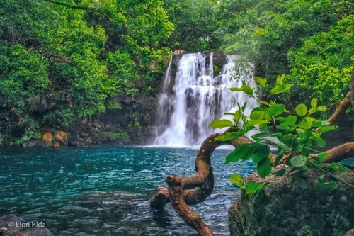 Eau Bleue Waterfall