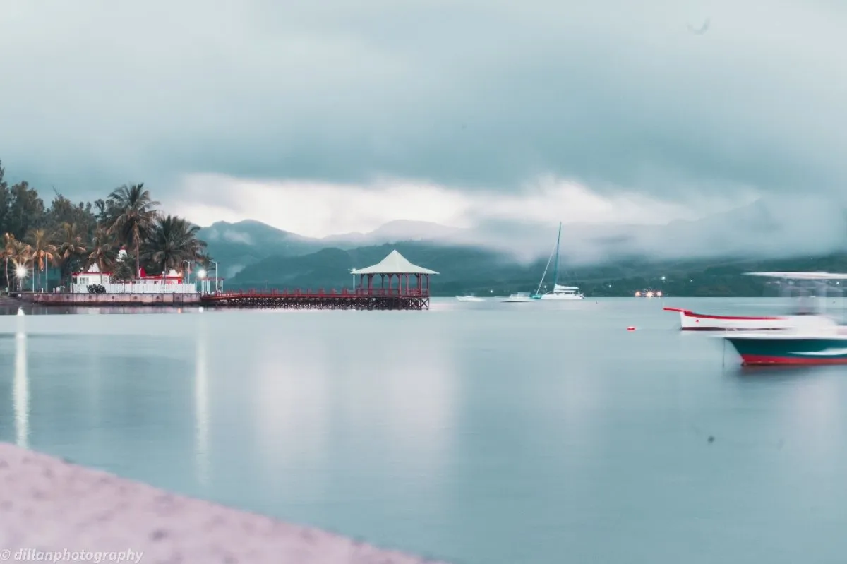 Long exposure photo of boats in Mahebourg lagoon during winter in Mauritius