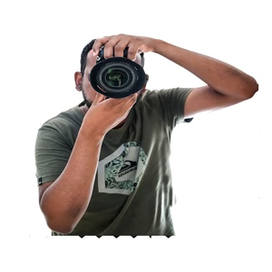 Jonathan Wozz Photographer on Explora Mauritius